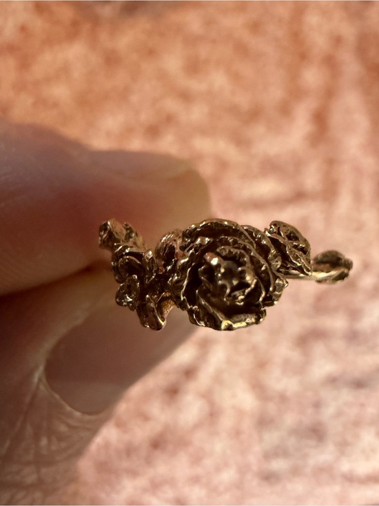 Catbird Jewelry - Catbird - Laurie Fleming 14k Rose Gold Dewy Diamond Rose Ring